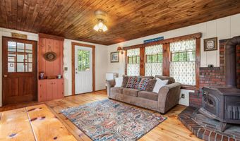653 Gore Rd, Alfred, ME 04002