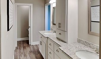 1101 Flat Rock St, Bentonville, AR 72713