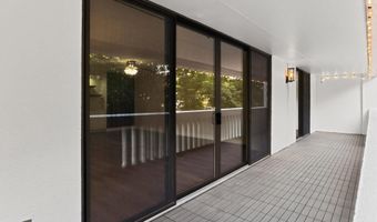 6101 EDSALL Rd 312, Alexandria, VA 22304