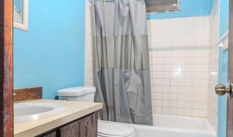 1043 NE 20th St, Belle Glade, FL 33430