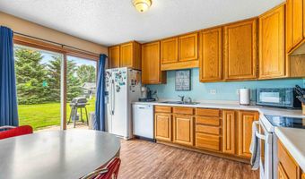 313 315 W 3rd Ave S, Ada, MN 56510