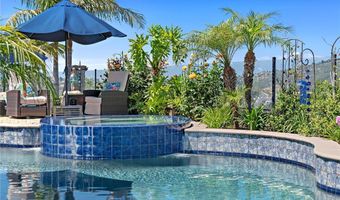 7051 Sitio Caliente, Carlsbad, CA 92009