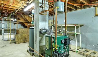 61 Reservoir Ave, Johnston, RI 02919