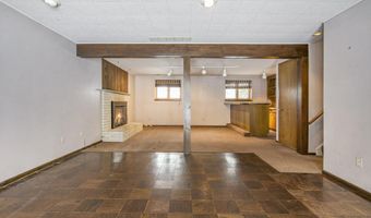 1276 Kuehnle Ct, Ann Arbor, MI 48103