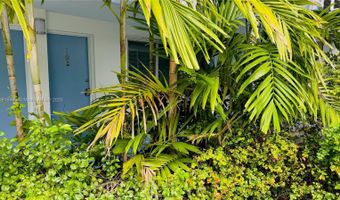 1120 102nd St 7, Bay Harbor Islands, FL 33154