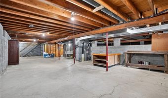 4711 Diane Dr, Ashtabula, OH 44004