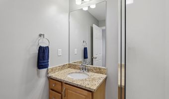 5 Millstone Ter, Bedford, NH 03110