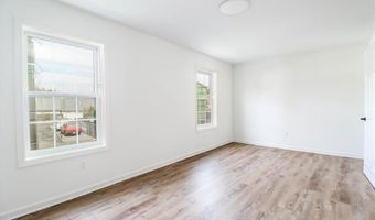 80 South St 202, Bethel, CT 06801