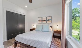 103 NW Ozark Way, Bentonville, AR 72712