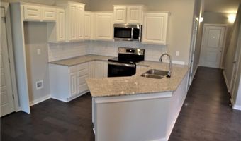 3912 SW Peachwood Dr, Bentonville, AR 72713