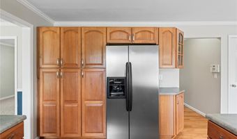 6029 Terri Lynn Dr, Affton, MO 63123