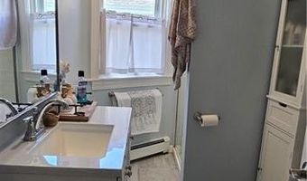111 Second St 2nd, East Providence, RI 02914