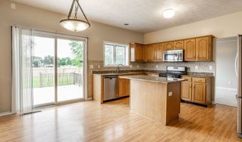 1101 Spanish Lake Dr, Avon, IN 46123