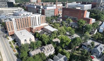 922 Catherine St, Ann Arbor, MI 48104