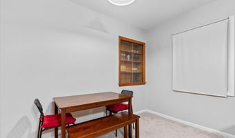 1015 N Maple Rd, Ann Arbor, MI 48103