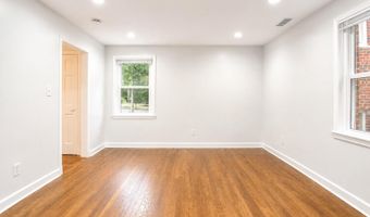 3927 PENNSYLVANIA Ave SE 101, Washington, DC 20020