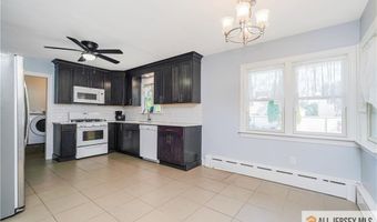 82 Milltown Rd, East Brunswick, NJ 08816