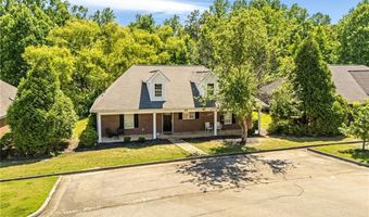 807 W LONGLEAF Dr 15, Auburn, AL 36832