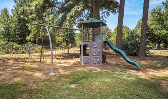 702 Kamak Dr, Beebe, AR 72012