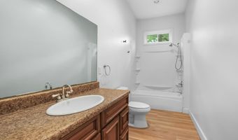 126 Mchenry Rd, Defuniak Springs, FL 32433