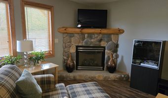 1826-2 Parkland Dr 502, Arkdale, WI 54613