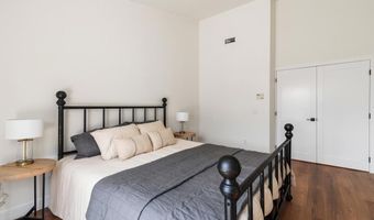 2663 Sutter St, Carlsbad, CA 92010