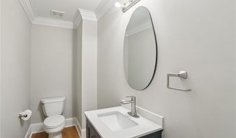 2784 White Oak Dr, Decatur, GA 30032