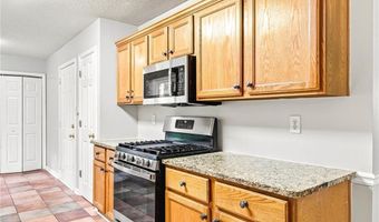 26 Boones Ridge Dr SE, Acworth, GA 30102
