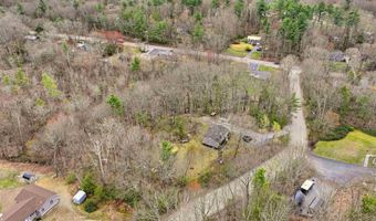 9 Tuttle Rd, Bedford, NH 03110