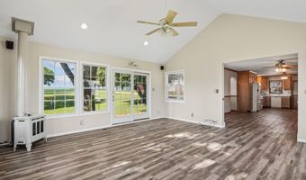 28481 Grand Ave, Aplington, IA 50604