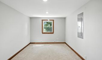 17191 Lawrence 1217, Aurora, MO 65605