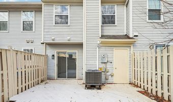 8703 VILLAGE GREEN Ct, Alexandria, VA 22309