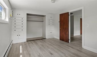 29 Cormier Rd, Lincoln, RI 02865