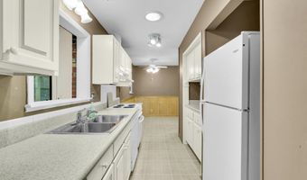 3005 Hodge Dr, Beaufort, SC 29906