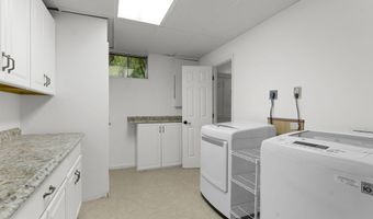 21291 SMOKEHOUSE Ct, Ashburn, VA 20147