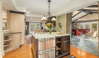 2891 Gale Rd, Ann Arbor, MI 48105