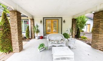 1121 YEUST Rd, Azalea, OR 97410