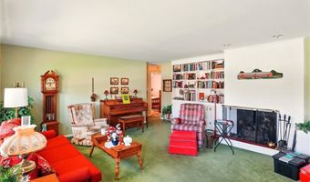 6407 Hiram Ave, Ashtabula, OH 44004