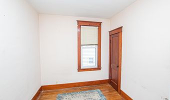 55 Sloane Ave, Amsterdam, NY 12010
