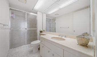19707 Turnberry Way 6K, Aventura, FL 33180