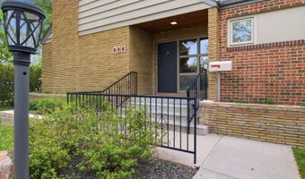 318 W 2ND Ave, Cheyenne, WY 82001