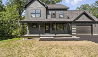 52 Woodbrey Ln, Standish, ME 04084