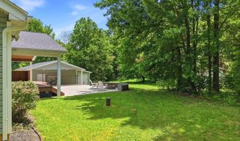 5230 Laubert Rd, Atwater, OH 44201