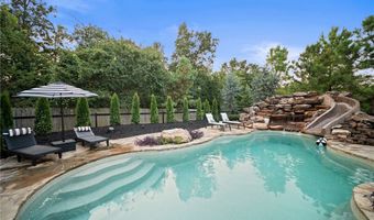12175 Lost Oak Dr, Bentonville, AR 72712