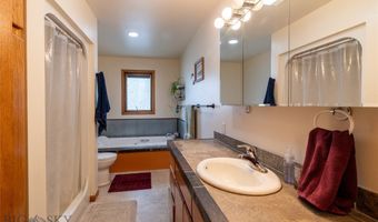 400 E 9th Ave, Big Timber, MT 59011
