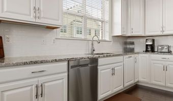 44589 YORK CREST Ter 300, Ashburn, VA 20147