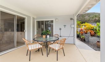 1604 Kanapuu Dr, Kailua, HI 96734