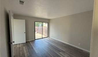 2055 Earl Gln, Escondido, CA 92026