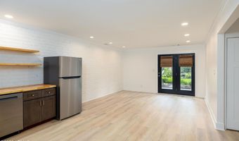 502 New St, Beaufort, SC 29902