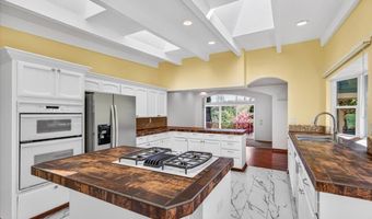 610 Orchard St, Ashland, OR 97520